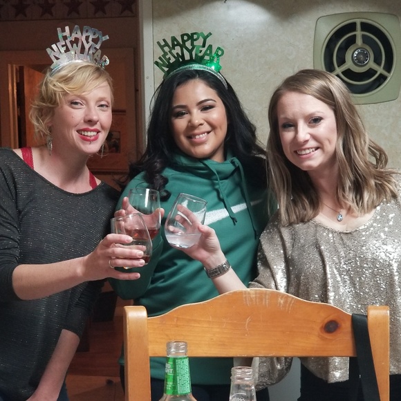 Meet your Posher, Gracia - Picture 2 of 8